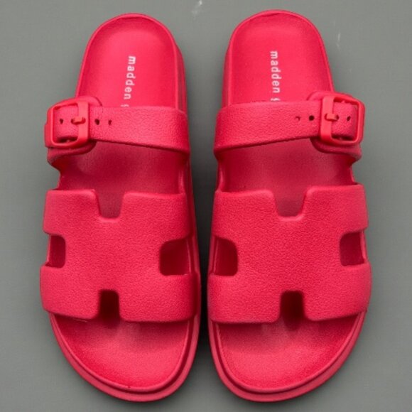 Madden Girl Darling Sandal - Red - Size 10 - Picture 2 of 6